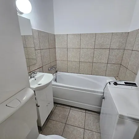 One Bedroom Studio Flat Apartment