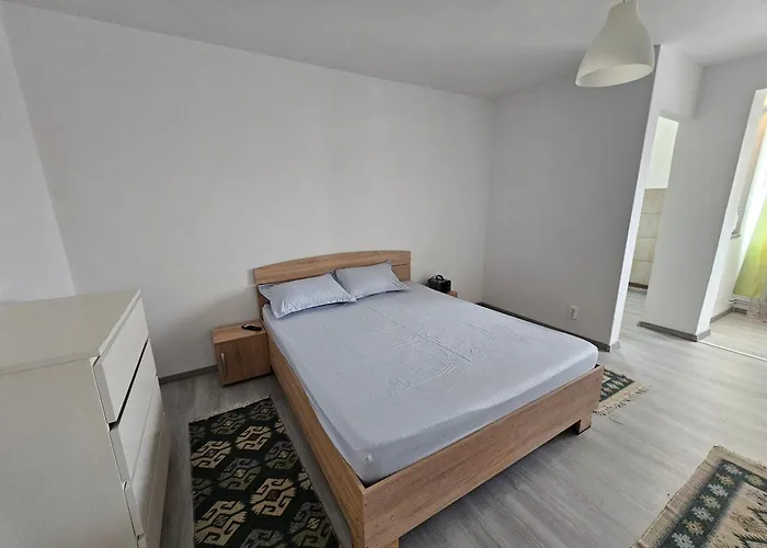 דירה One Bedroom Flat קריובה